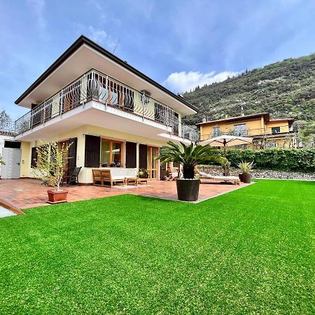 Casa Nicosandi Μαλτσεζίνε Εξωτερικό φωτογραφία